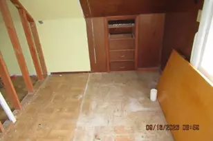 2424 W Maple St, Milwaukee, WI 53204 - Photo 13