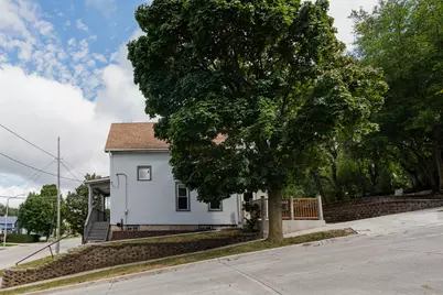 801 E Main St, Waukesha, WI 53186 - Photo 7