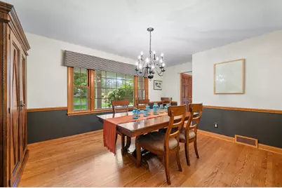 16040  Siesta Ln, Brookfield, WI 53005 - Photo 15