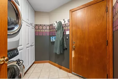 16040  Siesta Ln, Brookfield, WI 53005 - Photo 33