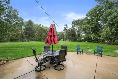 16040  Siesta Ln, Brookfield, WI 53005 - Photo 53