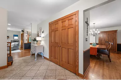 16040  Siesta Ln, Brookfield, WI 53005 - Photo 13