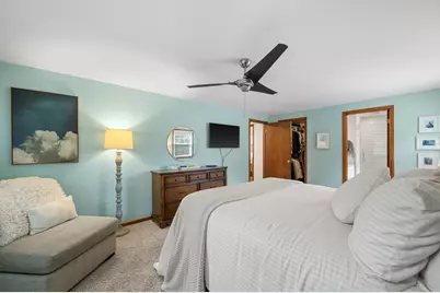 16040  Siesta Ln, Brookfield, WI 53005 - Photo 45