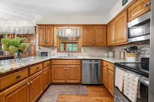 16040 Siesta Ln, Brookfield, WI 53005 - Photo 17