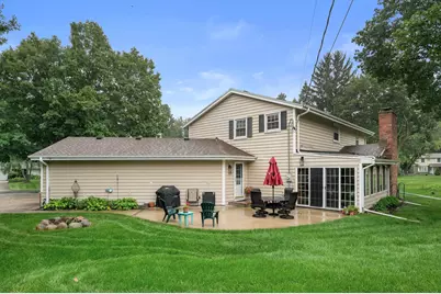 16040  Siesta Ln, Brookfield, WI 53005 - Photo 51