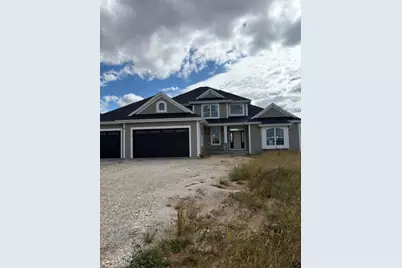 611  Talbots Woods Ct, Dousman, WI 53118 - Photo 1