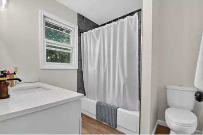 9405  73rd St, Kenosha, WI 53142 - Photo 5