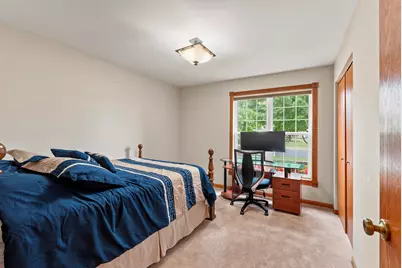 622  Hickory Hollow Rd, Racine, WI 53185 - Photo 19