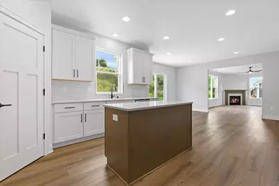1344  Mohican Trl, Waukesha, WI 53189 - Photo 9