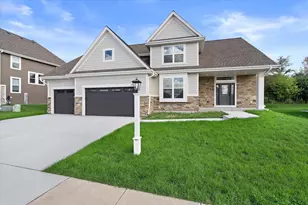 1344 Mohican Trail, Waukesha, WI 53189 - Photo 1