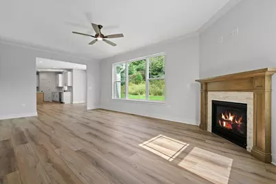1344  Mohican Trl, Waukesha, WI 53189 - Photo 3
