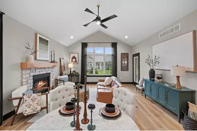 4751  98th St, Pleasant Prairie, WI 53158 - Photo 5