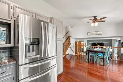 8597 N Meadowside Ct, Brown Deer, WI 53223 - Photo 5