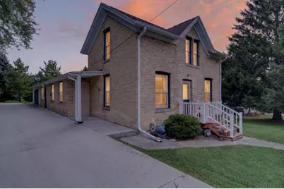 714  Summit St, Plymouth, WI 53073 - Photo 29