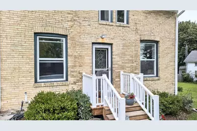 714  Summit St, Plymouth, WI 53073 - Photo 27