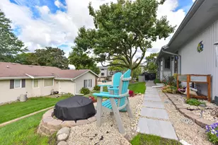 731 Tamarack Dr, West Bend, WI 53095 - Photo 43