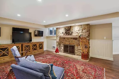 5969 N Shore Dr, Whitefish Bay, WI 53217 - Photo 33