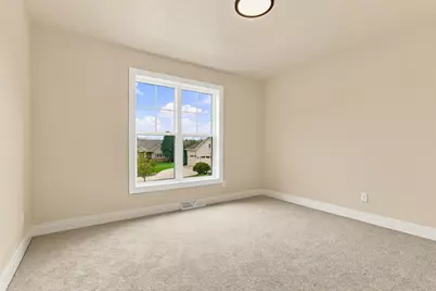 338  Mosie Ct, Manitowoc, WI 54220 - Photo 35