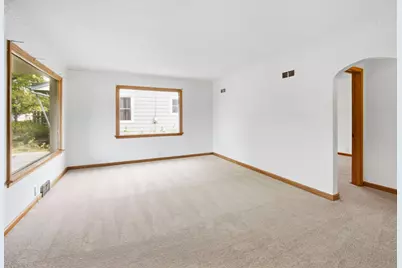 5544 N 26th St, Milwaukee, WI 53209 - Photo 5