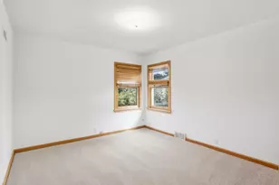 5544 N 26th St, Milwaukee, WI 53209 - Photo 11