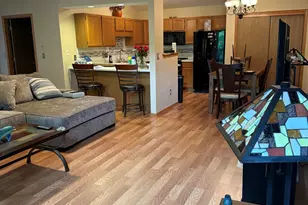 6205 S Creekside Dr, Cudahy, WI 53110 - Photo 3