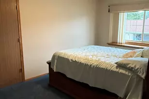 6205 S Creekside Dr, Cudahy, WI 53110 - Photo 13