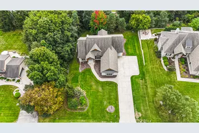 18425  Patti Ln, Brookfield, WI 53045 - Photo 29