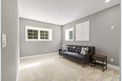 18425  Patti Ln, Brookfield, WI 53045 - Photo 17