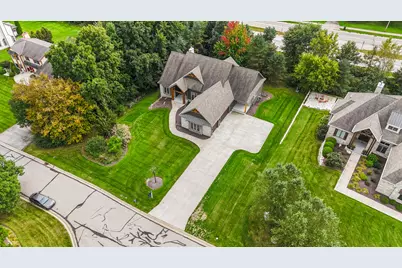 18425  Patti Ln, Brookfield, WI 53045 - Photo 33