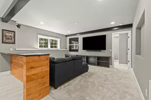 18425 Patti Ln, Brookfield, WI 53045 - Photo 23
