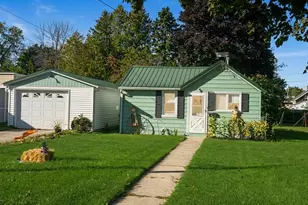 2614 13th St, Two Rivers, WI 54241 - Photo 1