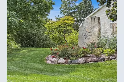 9227 S 54th St, Franklin, WI 53132 - Photo 49