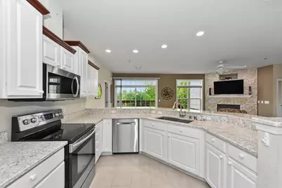 9227 S 54th St, Franklin, WI 53132 - Photo 15