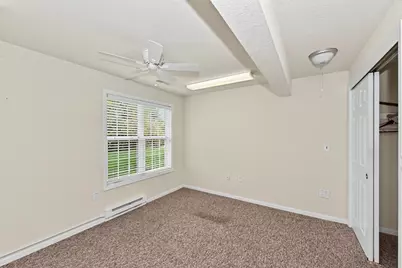 9227 S 54th St, Franklin, WI 53132 - Photo 33