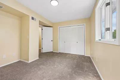 904 S 112th St, West Allis, WI 53214 - Photo 17