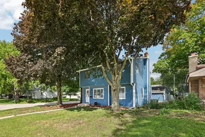 904 S 112th St, West Allis, WI 53214 - Photo 3