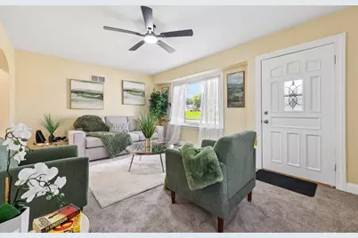 904 S 112th St, West Allis, WI 53214 - Photo 7