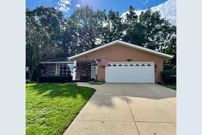 4425  89th St, Kenosha, WI 53142 - Photo 1