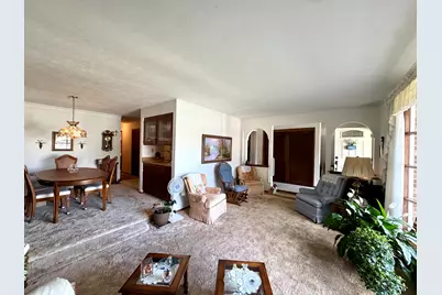 4425  89th St, Kenosha, WI 53142 - Photo 5