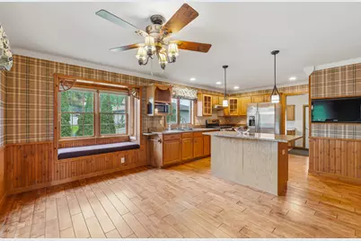 N9630 N Coop Rd, Harrison, WI 54915 - Photo 5
