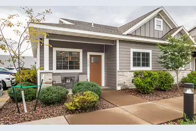 1315  Hagar St, La Crosse, WI 54603 - Photo 1