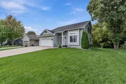 1215  Elm St, Hartford, WI 53027 - Photo 5