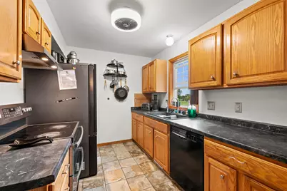 1215  Elm St, Hartford, WI 53027 - Photo 11