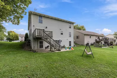 1215  Elm St, Hartford, WI 53027 - Photo 31