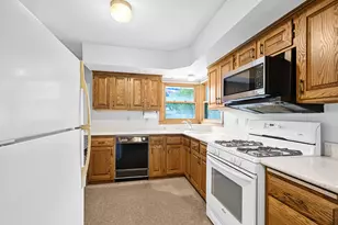 6041 Doyle St, Greendale, WI 53129 - Photo 11