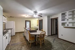 137 Ridge St, De Soto, WI 54624 - Photo 9