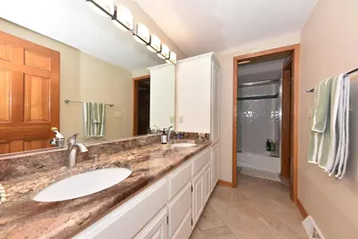 1275  Ridge Rd, Brookfield, WI 53186 - Photo 19