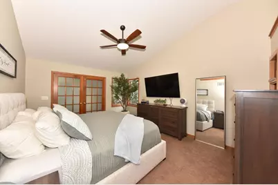 1275  Ridge Rd, Brookfield, WI 53186 - Photo 15