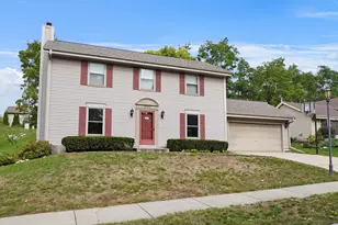 2724 Oakcrest Dr, Waukesha, WI 53188 - Photo 1