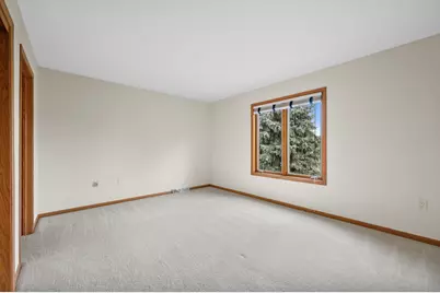 W240N2377  Range Line Ct #B, Pewaukee, WI 53072 - Photo 31